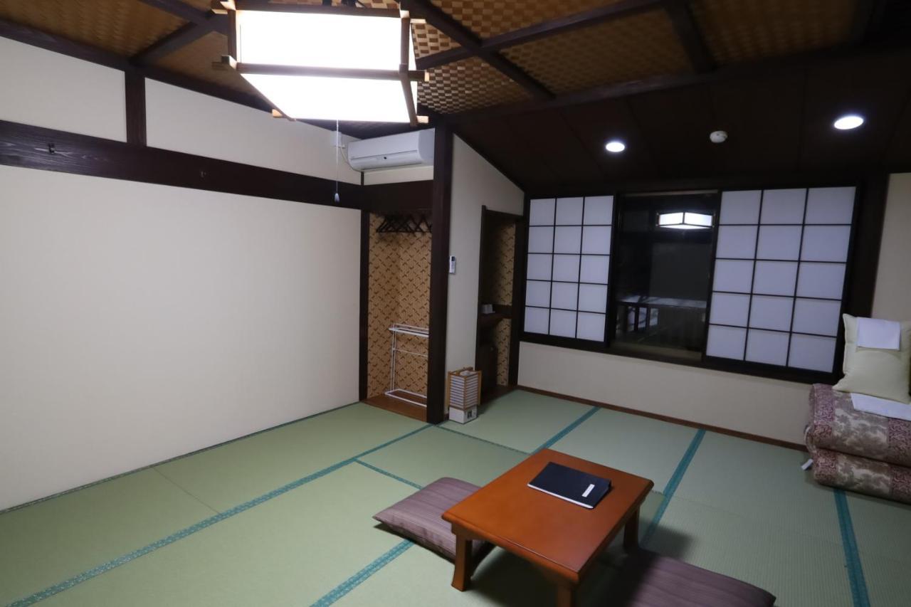 Onsen & Garden -Asante Inn- Hakone Exterior foto