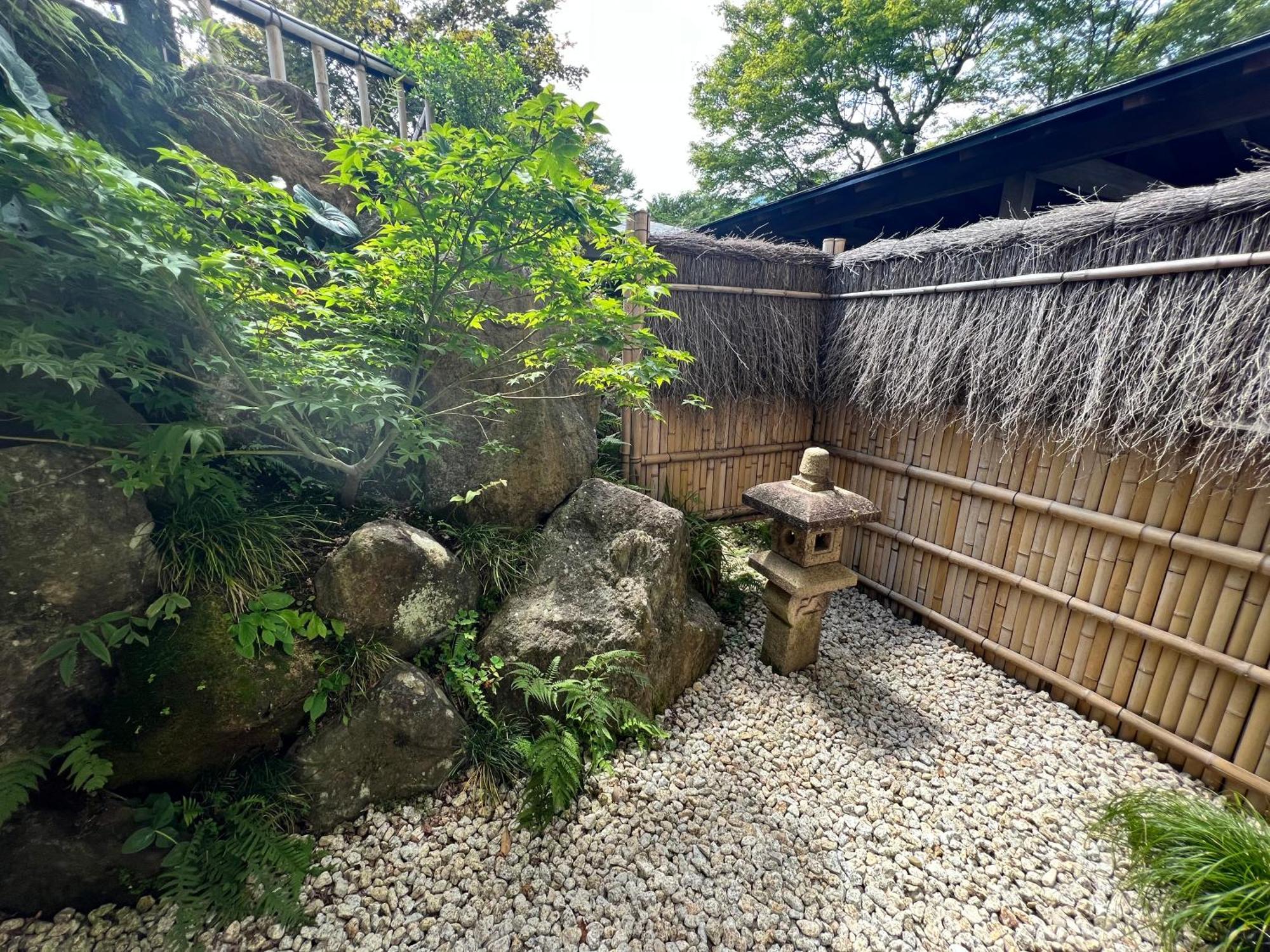 Onsen & Garden -Asante Inn- Hakone Exterior foto