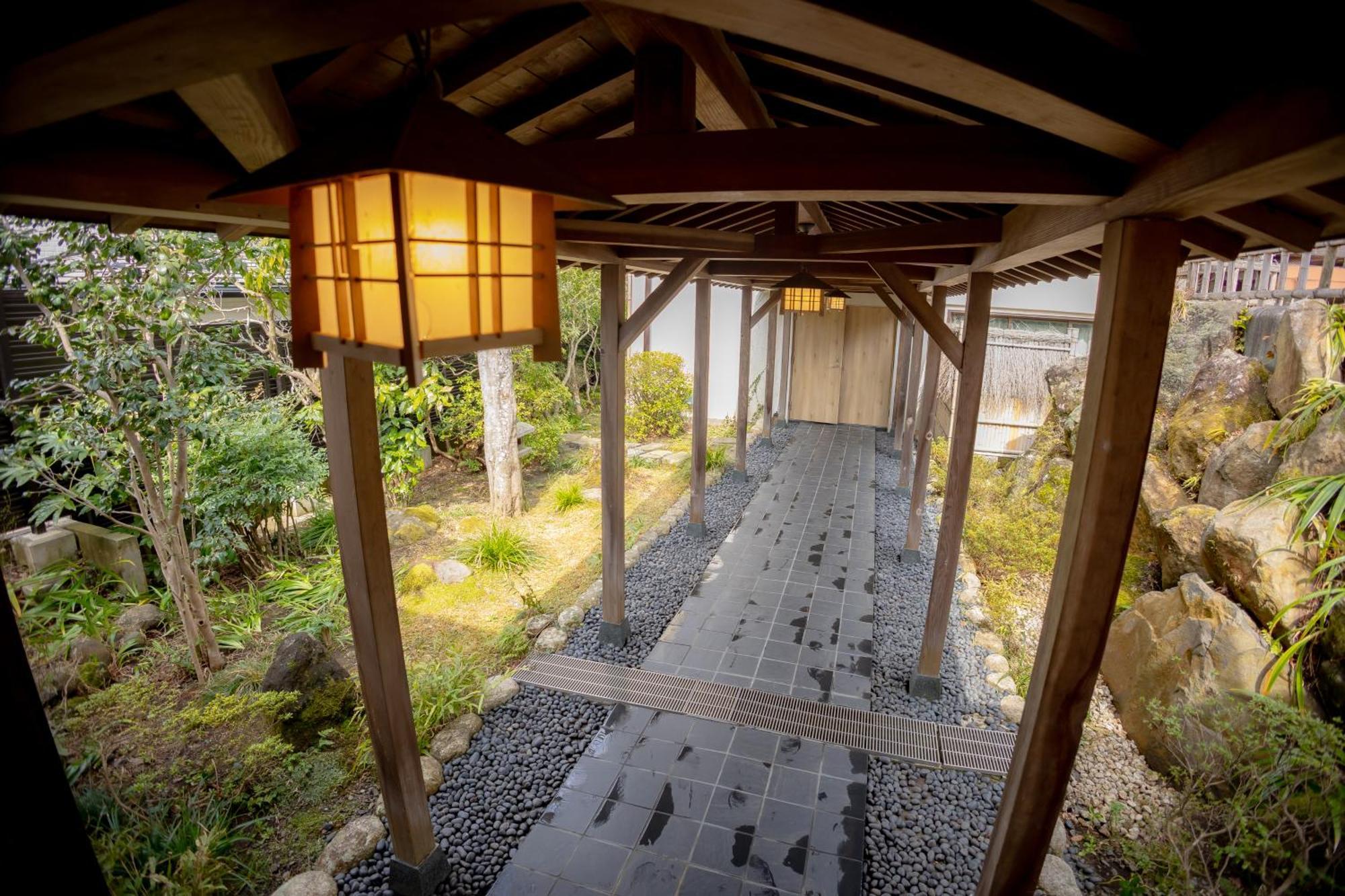 Onsen & Garden -Asante Inn- Hakone Exterior foto