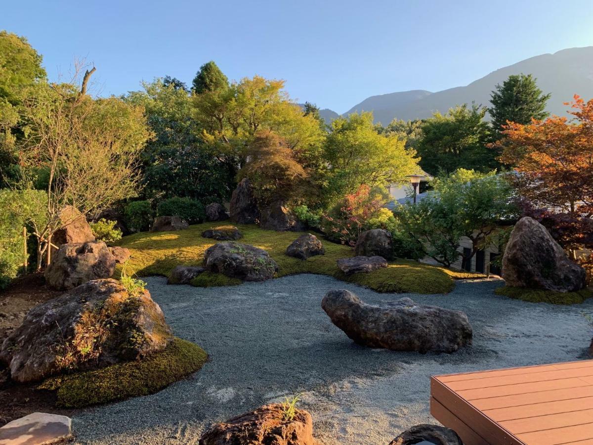Onsen & Garden -Asante Inn- Hakone Exterior foto
