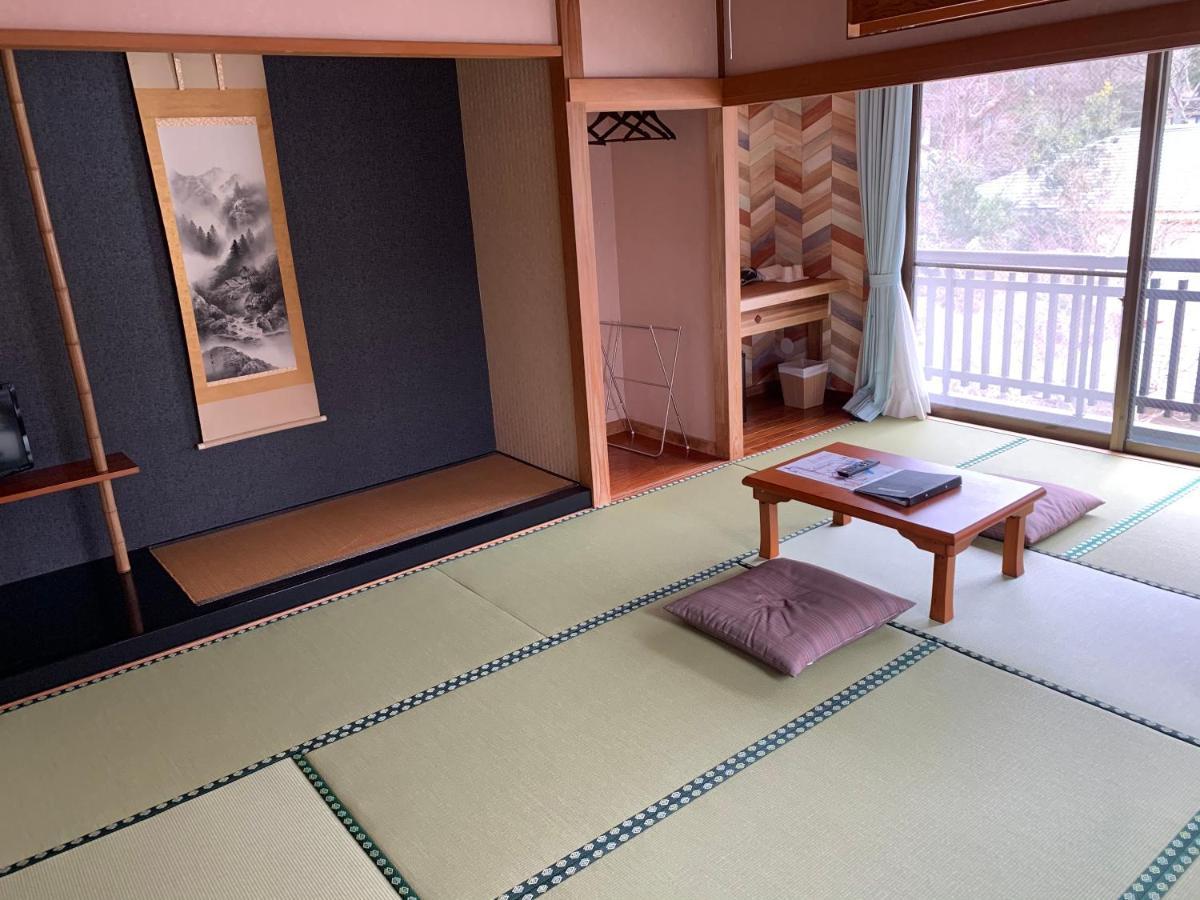 Onsen & Garden -Asante Inn- Hakone Exterior foto